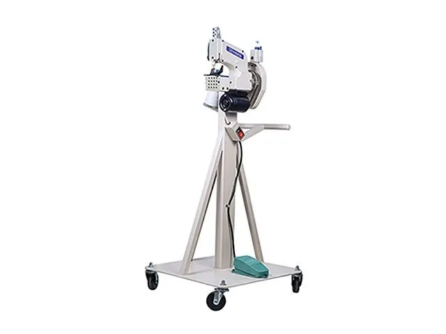 Maquina de cerrar sacos Sewmaq SW-M300A