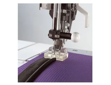 Prensatelas Cremallera invisible pfaff