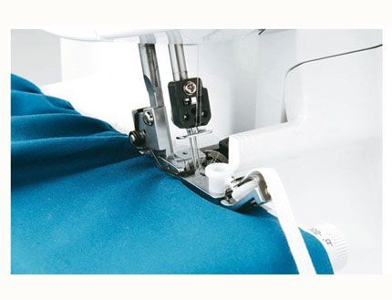 Prenstelas para elásticos overlock