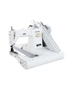 Máquina de brazo de tres agujas Brother DA-928A